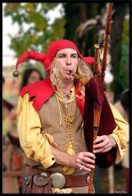 bouffoncomines.jpg